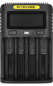 Nitecore UM4